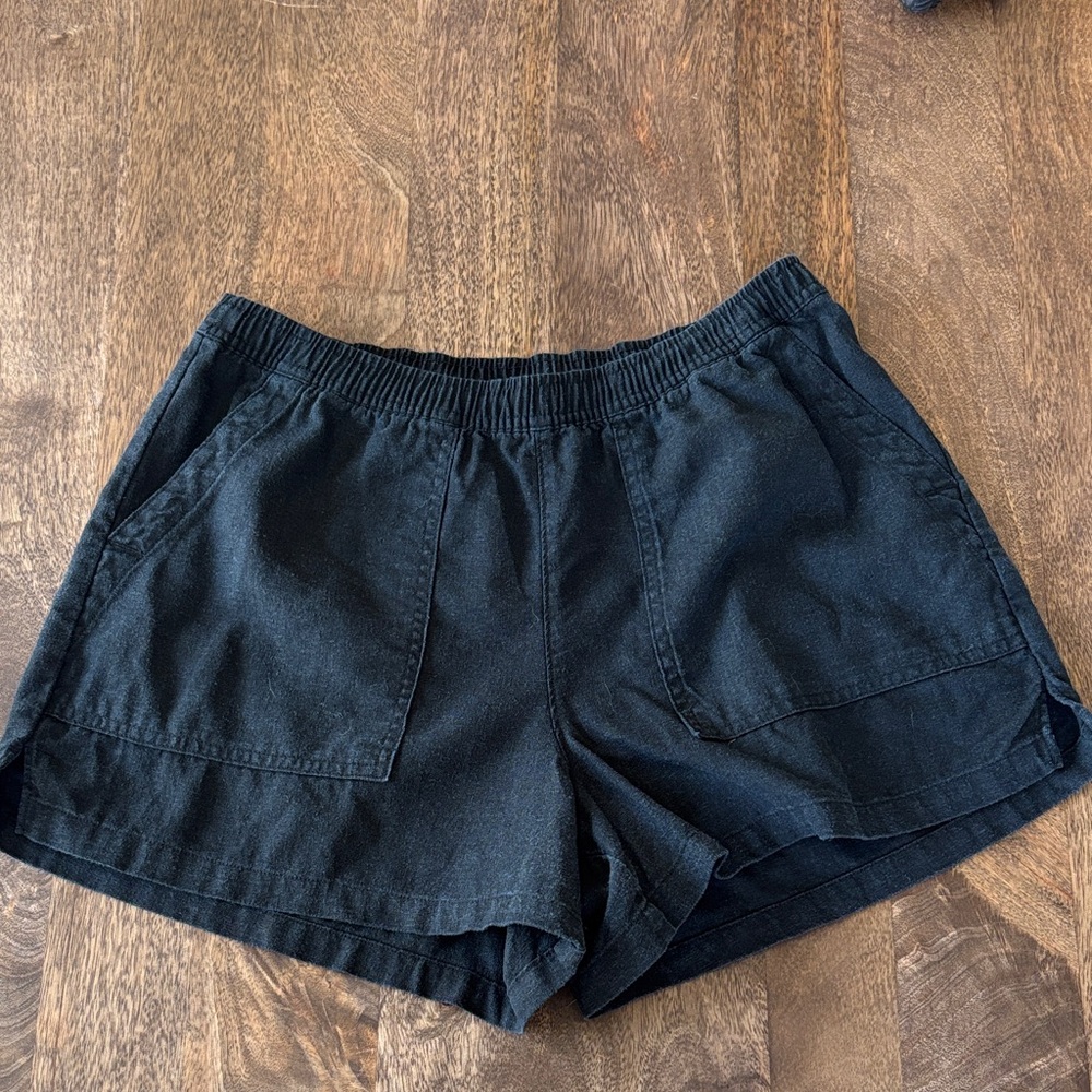 Universal Thread Black High Waist Women's Shorts